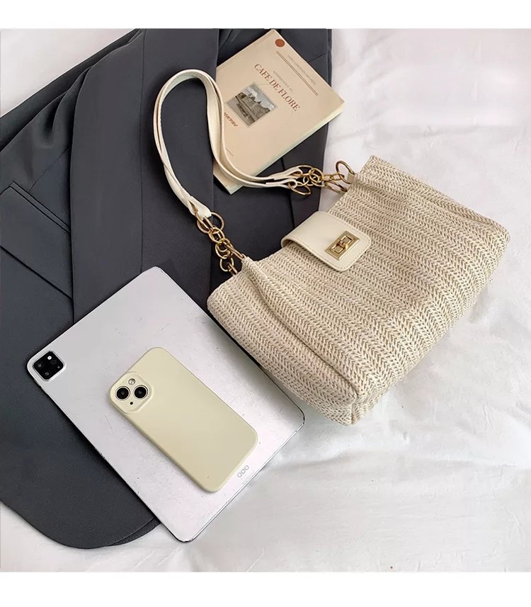 Popular Straw Woven Shoulder Bag with Buckle