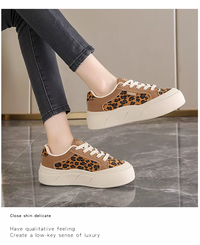 White sneakers, skate shoes, casual and versatile women’s shoes GT8805